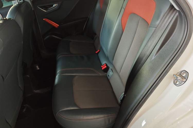 Used Audi Q2L 2018 35 TFSI Fashion Elegant Version China V