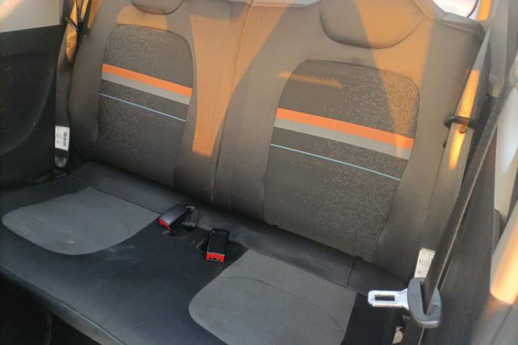 Used Wuling Hongguang MINIEV 2022 Macaron Fashion Model Lithium Iron Phosphate
