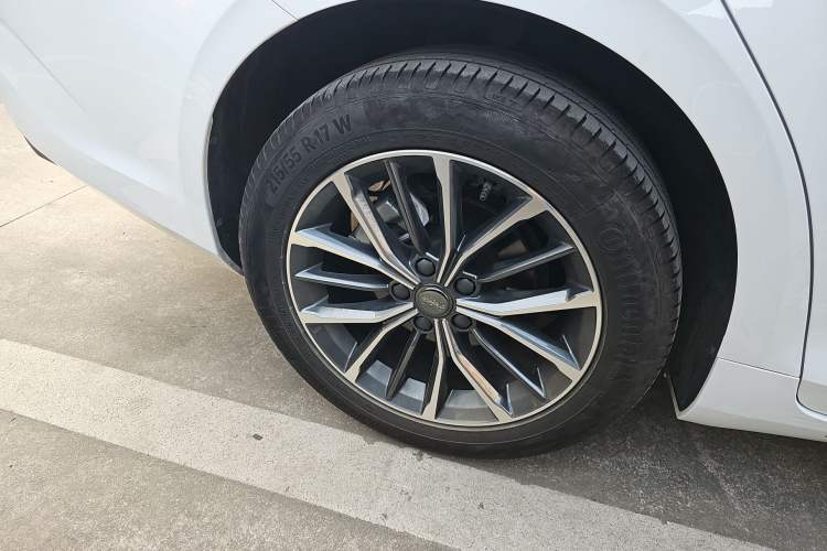 Used Geely Auto Preface 2021 2.0TD Luxury Version
