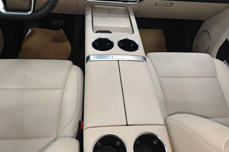 Used Li Auto L8 2023 Max model
