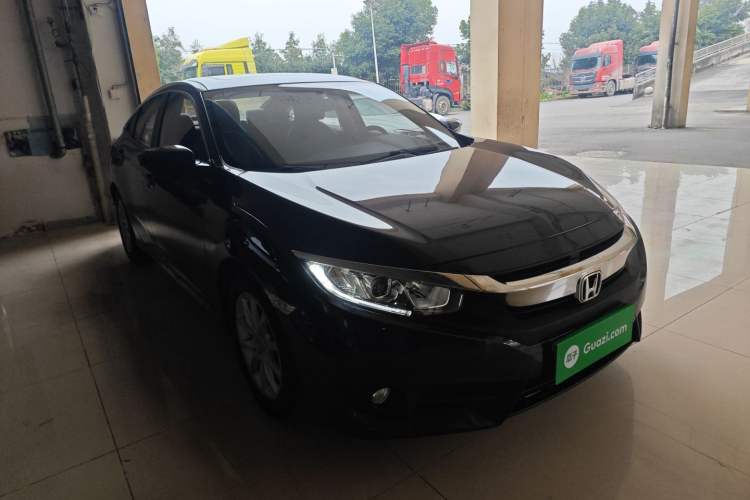 Used Honda Civic 2016 180TURBO CVT Comfort Version
