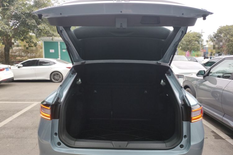 Used Volkswagen ID.4 X 2025 Smart Version Pure & Intelligent Enjoyment Edition
