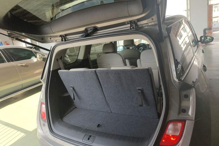 Used Buick GL6 2019 18T 6-Seater Elite Version China VI Standard
