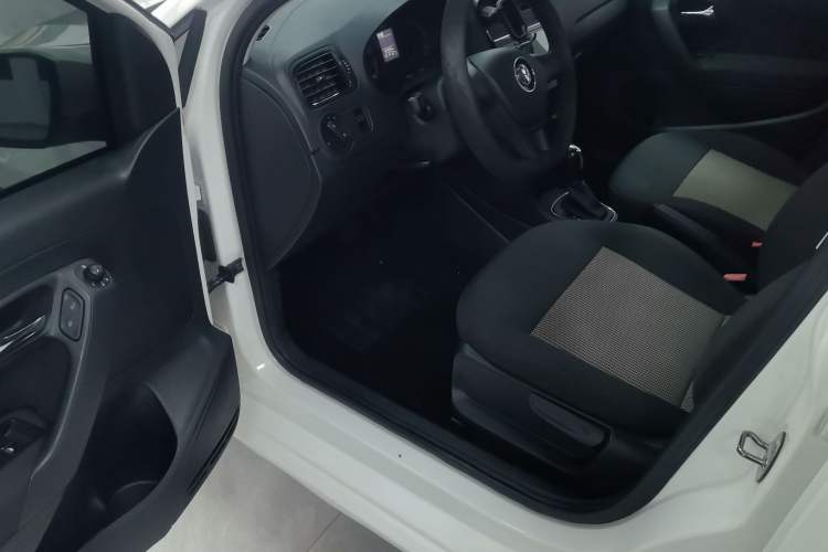 Used Volkswagen Polo 2016 1.4L Automatic Trendy Model