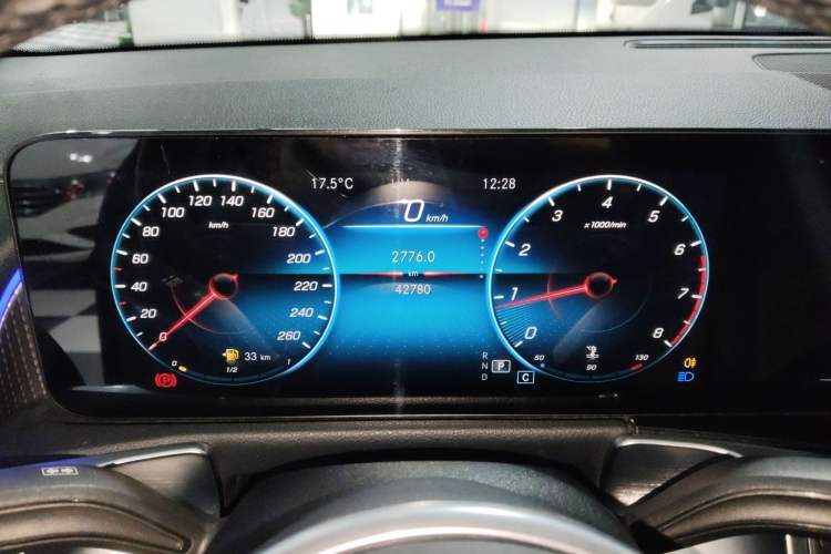 Used Mercedes-Benz GLB 2021 GLB 200 Dynamic Edition
