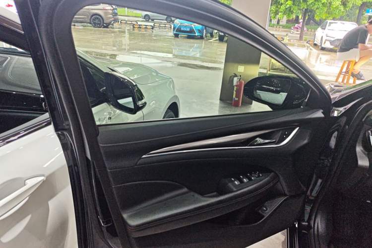 Used Buick LaCrosse 2022 652T Luxury Version
