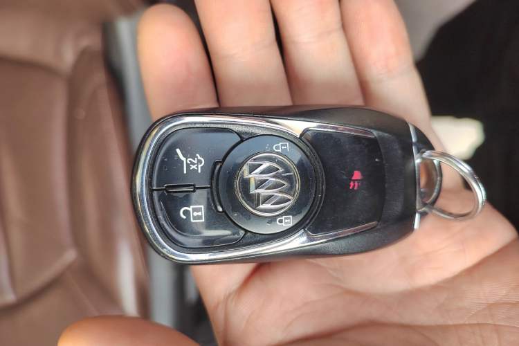 Used Buick Envision 2015 20T Four-Wheel Drive Luxury Model
