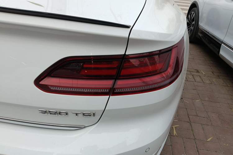 Used Volkswagen FAW-Volkswagen CC 2021 380TSI Striking Edition
