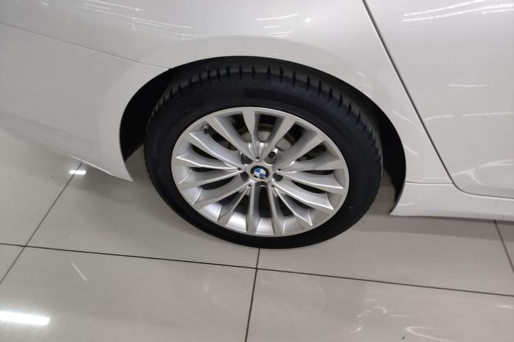 Used BMW 5 Series 2021 525Li Luxury Package