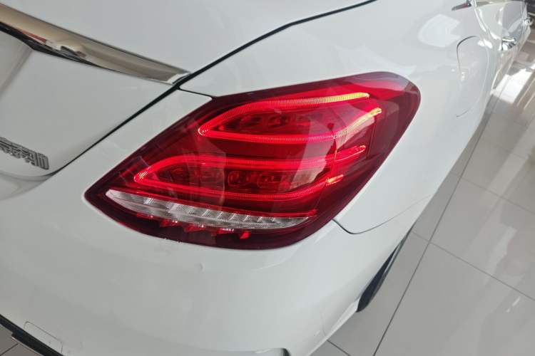 Used Mercedes-Benz C-Class 2018 C 180 L Fashion Edition Sport Version
