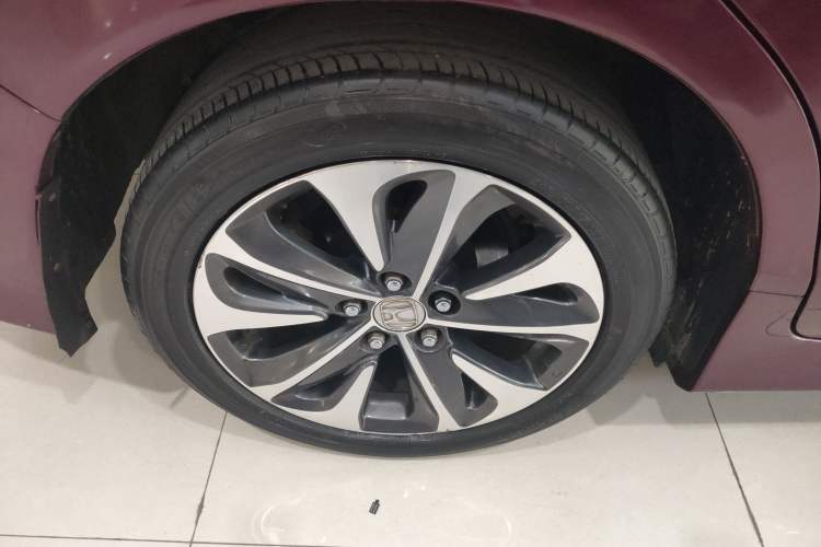 Used Honda Jade 2017 210TURBO CVT Fashion Edition 5-seater
