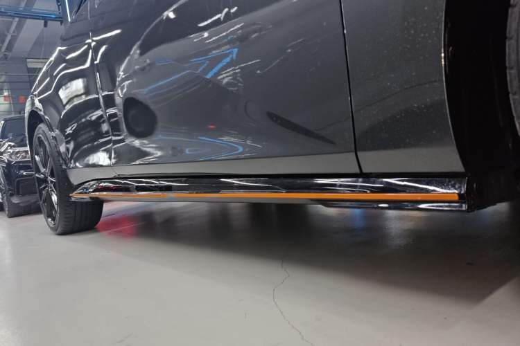 Used Changan UNI-V 2023 2.0T Leading-Speed Edition
