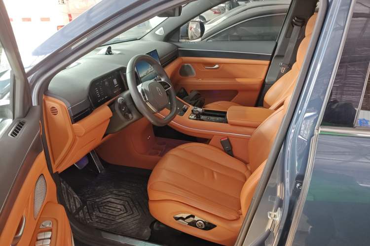 Used Hima AITO M7 2024 1.5T Intelligent Drive Rear-Drive Ultra Version 5 Seats
