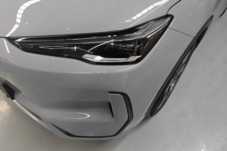 Used  E5 2024 530km Starship Edition
