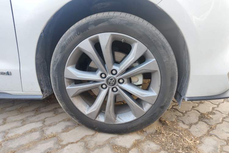 Used Toyota Sienna 2021 2.5L Hybrid Ultimate Edition