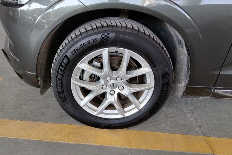 Used Volvo XC60 2020 T5 4x4 Zhiyi Luxury Edition
