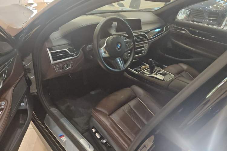 Used BMW 7 Series 2021 740Li Leading Model M Sport Package