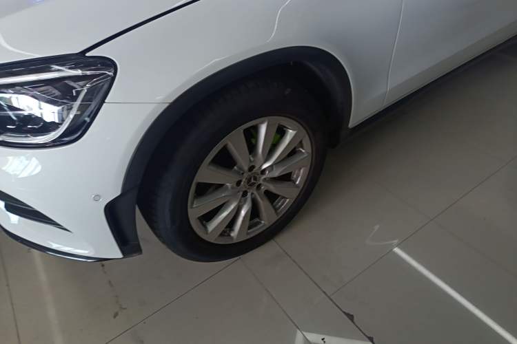 Used Mercedes-Benz GLC Coupe 2021 GLC 260 4MATIC Coupe SUV
