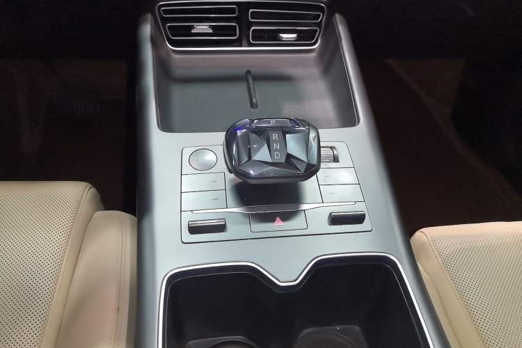 Used BYD Song Pro New Energy 2025 2nd Generation Intelligent Driving Version DM-i 75KM Leading Edition
