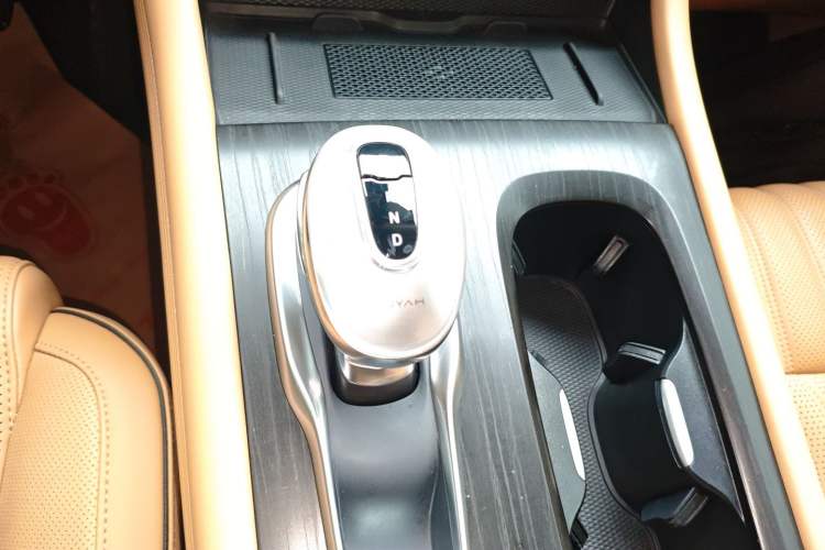 Used VOYAH Dream 2024 PHEV Ultra-Long Range Flagship Edition