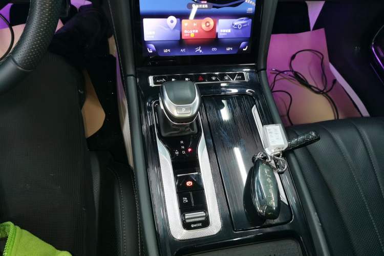 Used Hongqi H5 2023 2.0T Automatic Smart Connect Flagship Edition