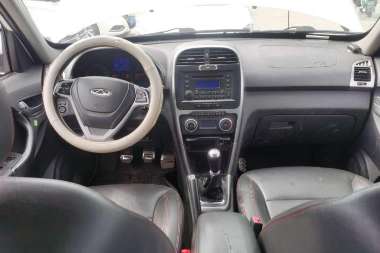 Used Chery Tiggo 3 2014 1.6L Manual Zhishang Edition
