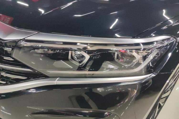 Used Volkswagen Passat 2024 380TSI Luxury Edition
