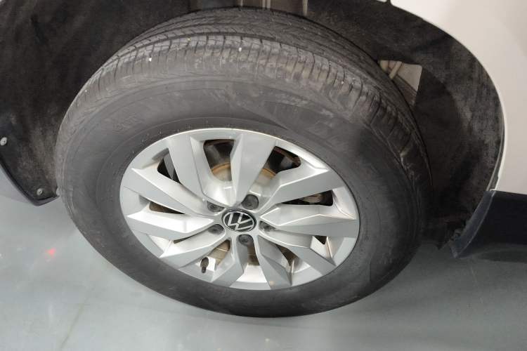 Used Volkswagen Tharu 2021 280TSI Two-Wheel Drive Trend Edition
