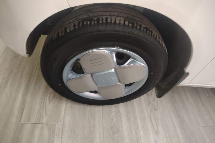 Used Geely Galaxy Panda 2023 Panda Mini 200km Endurance Bear
