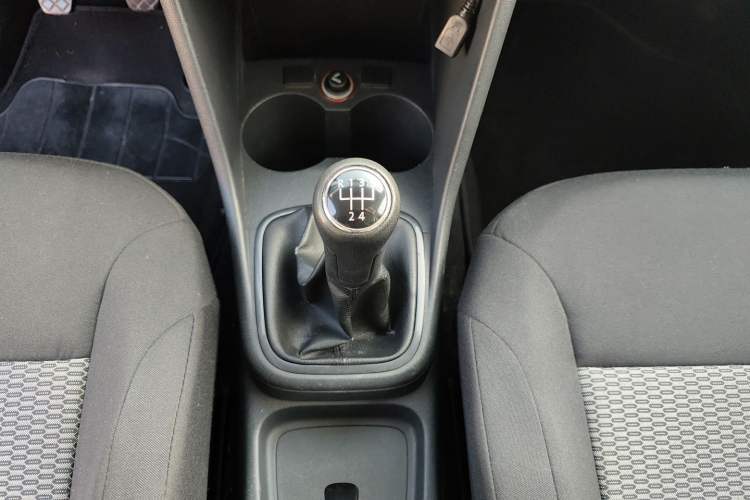 Used Volkswagen Polo 2013 1.4L Manual Fashion Edition
