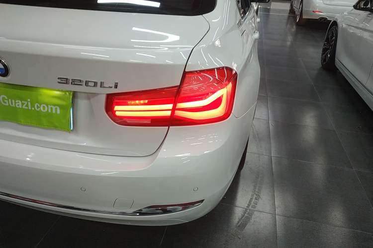 Used BMW 3 Series 2017 320Li xDrive Fashion Model
