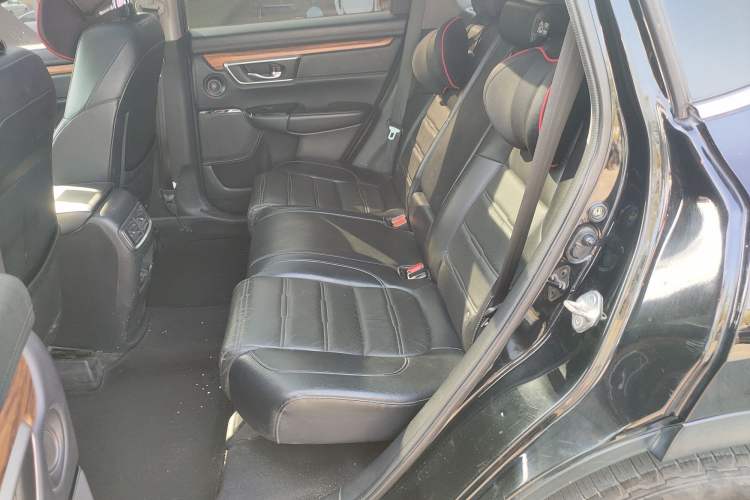 Used Honda CR-V 2017 240TURBO CVT Front-Wheel Drive Fashion Edition
