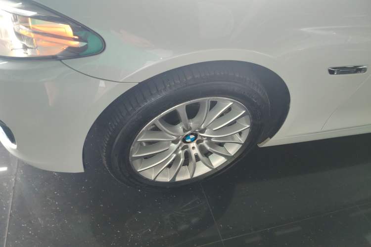 Used BMW 5 Series 2014 525Li Luxury Design Package
