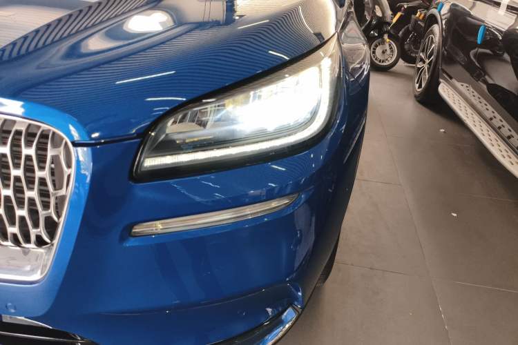 Used Lincoln Corsair 2020 2.0T Two-Wheel Drive Luxury Edition
