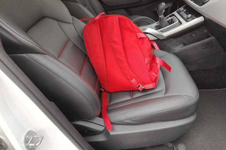 Used Geely Auto Emgrand X7 Sport 2018 2.0L Manual Two-Wheel Drive Zhiya Version
