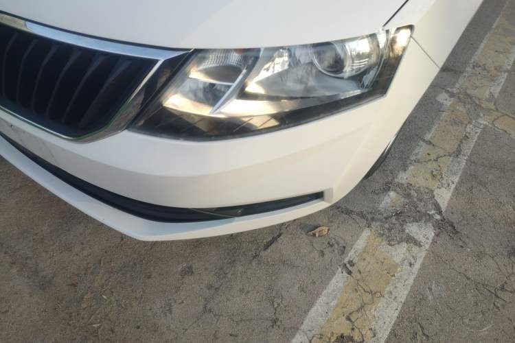 Used Skoda Rapid 2019 1.5L Manual Standard Edition
