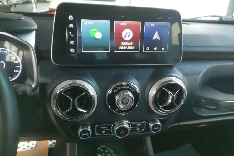 Used BAIC Off-Road BJ40 2023 2.0D Automatic Four-Wheel Drive Blade Hero Edition Adventurer Type