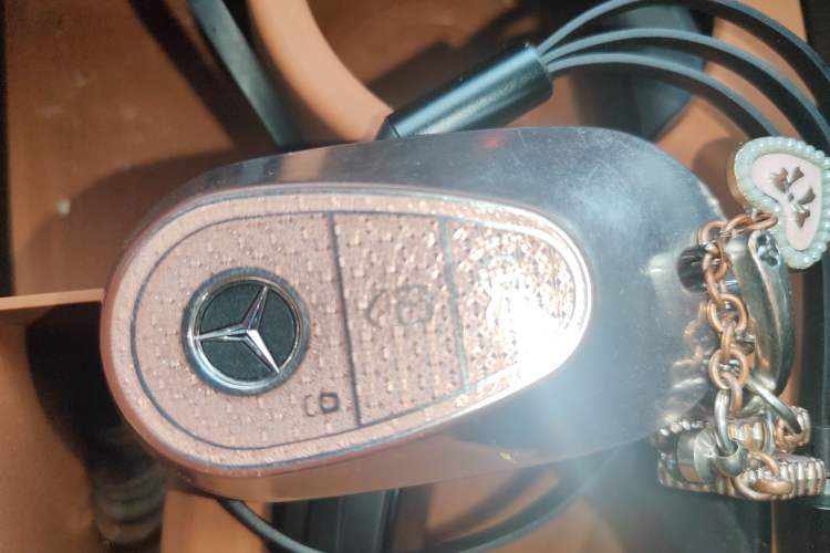 Used Mercedes-Benz GLC 2025 GLC 300 L 4MATIC Dynamic Model 5 Seats