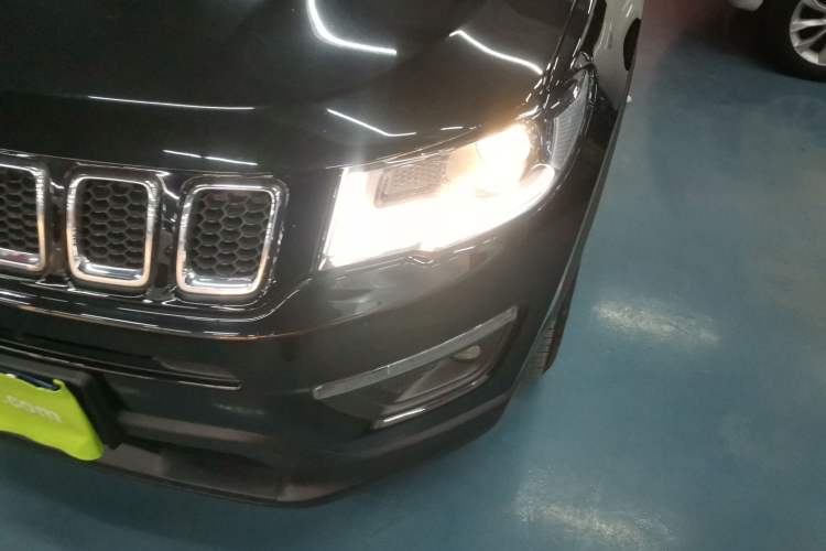 Used  Compass 2019 220T Automatic Family Edition