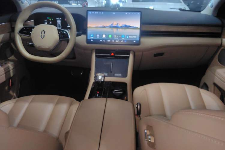 Used Hima AITO M7 2024 1.5T Intelligent Driving 4WD Max Edition 5 Seats
