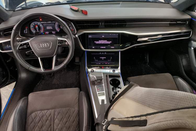 Used Audi A6L 2023 Revised 45 TFSI Prestige Dynamic Edition
