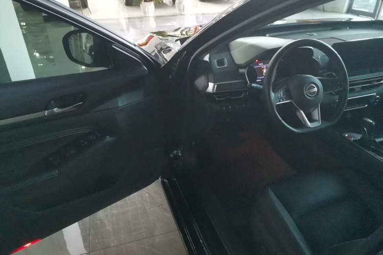 Used Nissan Teana 2022 2.0L XL-TLS Enjoyment Edition
