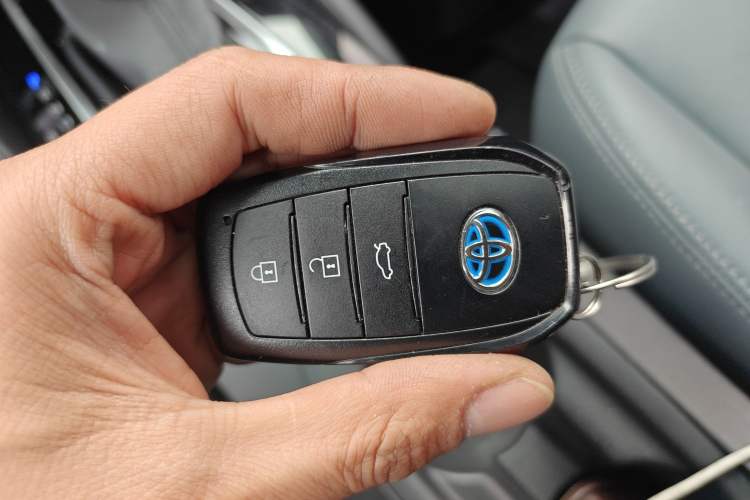 Used Toyota Corolla 2023 1.8L Smart Electric Hybrid Dual-Motor Elite Edition
