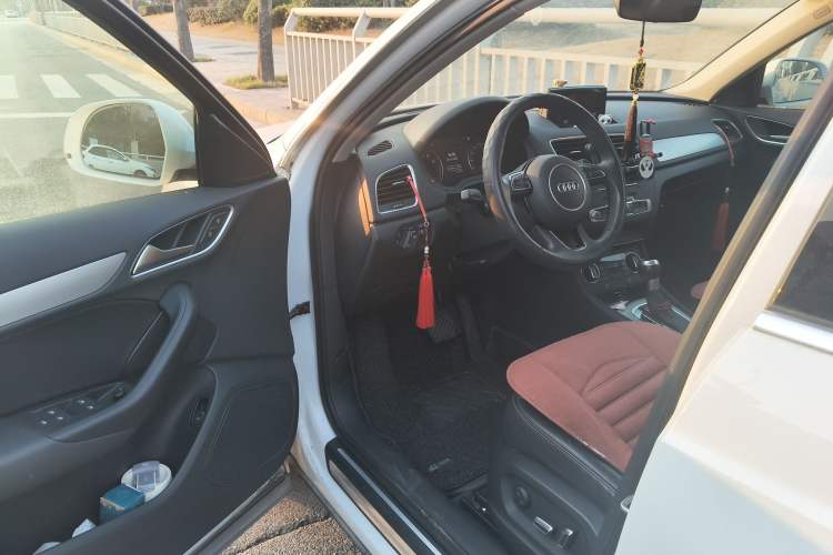 Used Audi Q3 2018 30th Anniversary Edition 35 TFSI Fashion Model