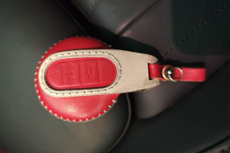 Used  MINI 2019 2.0T COOPER S Artist Five-Door Edition
