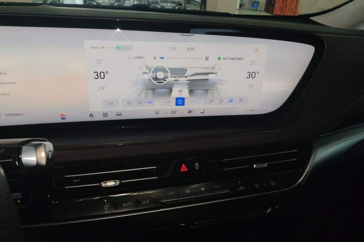 Used Buick Century 2023 2.0T Seven-Seater Yinshi Edition
