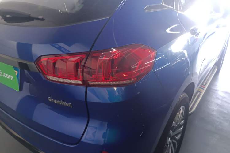 Used Wey VV5 2017 2.0T Ultra-Luxury Version
