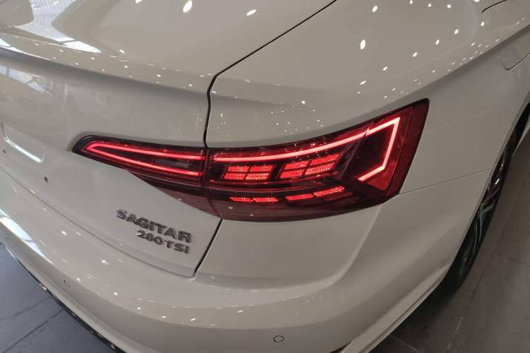 Used Volkswagen Sagitar 2022 280TSI DSG Excellence Edition