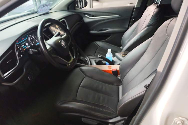 Used Buick GT 2018 18T Automatic Elite Model
