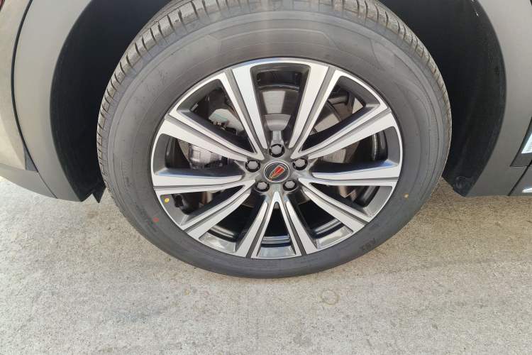 Used Hongqi HS7 PHEV 
